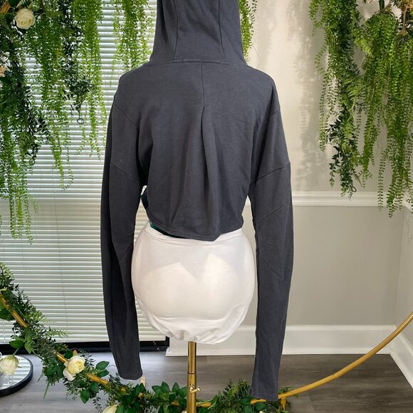 The Perfect Zip Up Hoodie - Picture 3 of 9